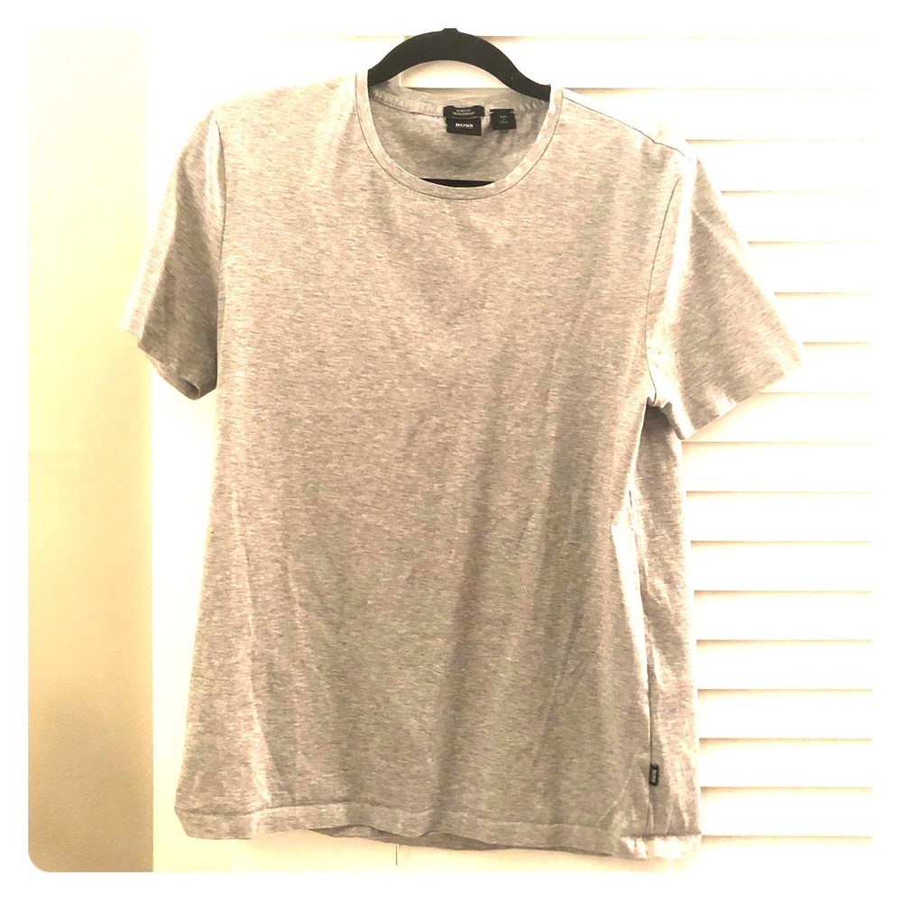 Huge Boss t-shirt size large